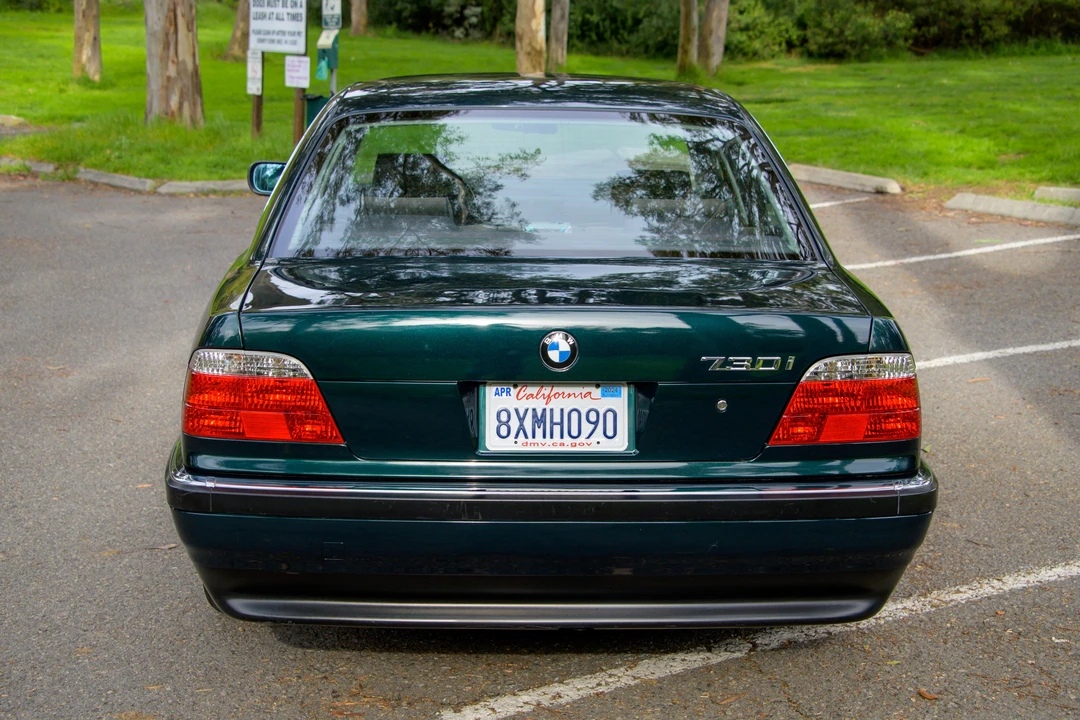 1994 BMW E32 7 Series - Image 9 of 31