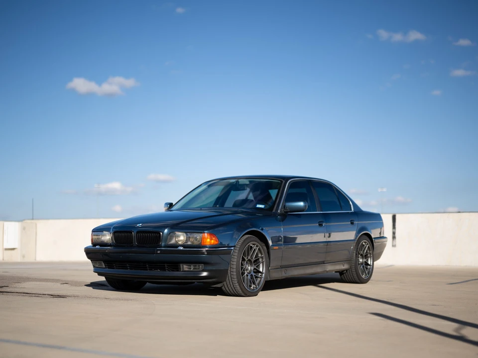 1994 BMW E38 7 Series - Image 3 of 31