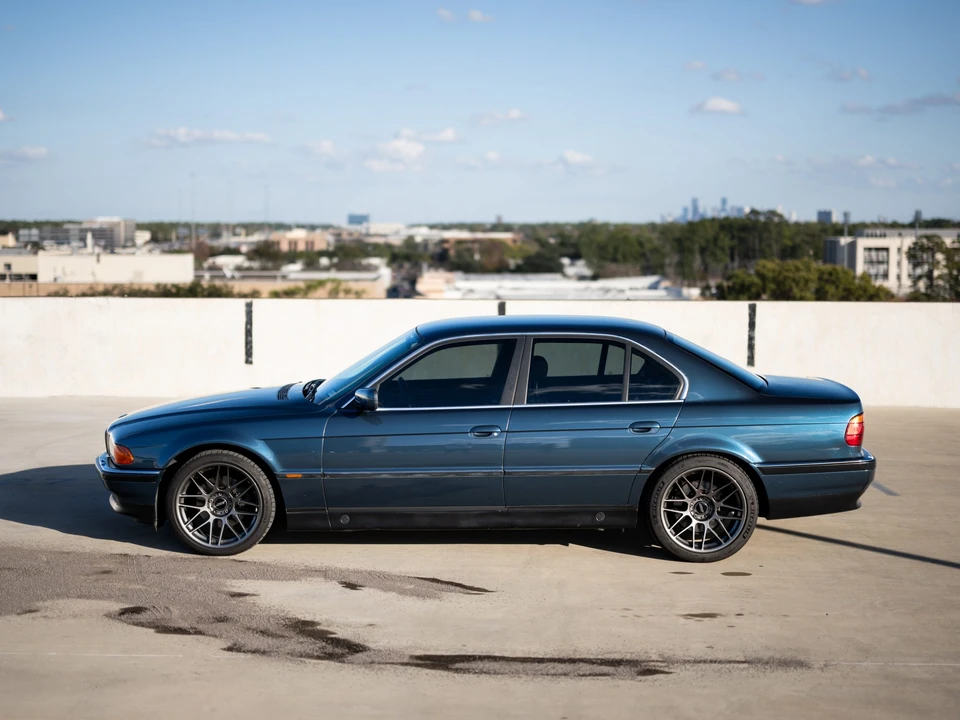 1994 BMW E38 7 Series - Image 5 of 31