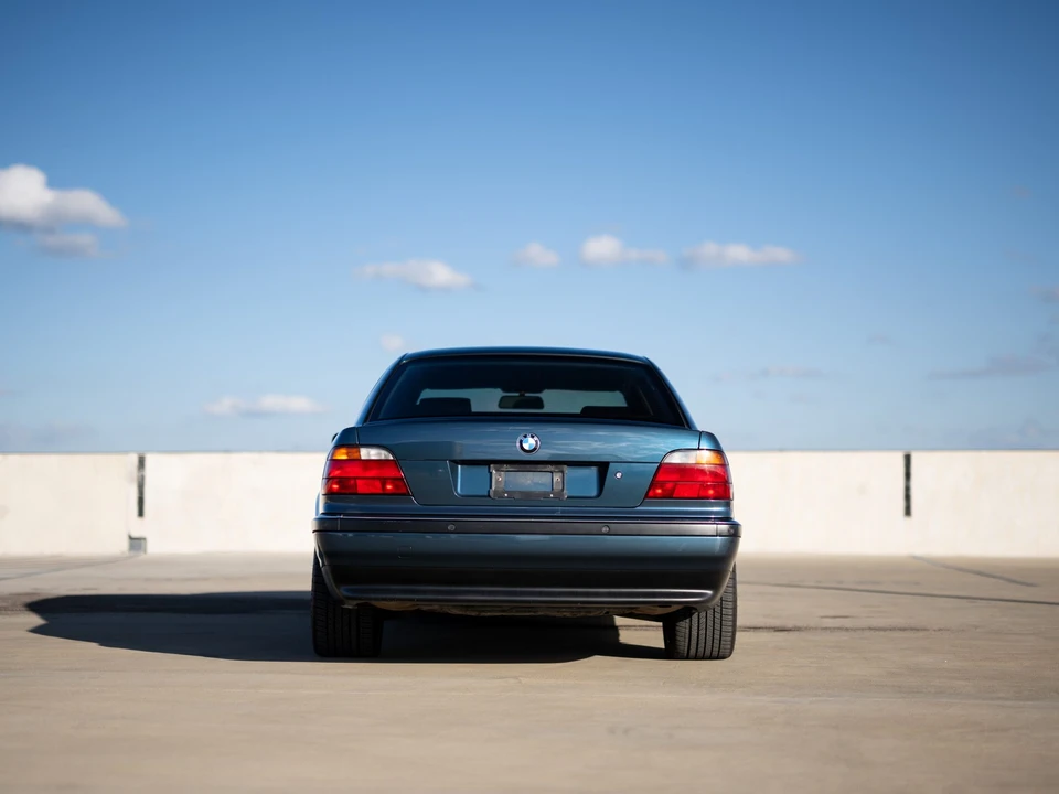 1994 BMW E38 7 Series - Image 8 of 31