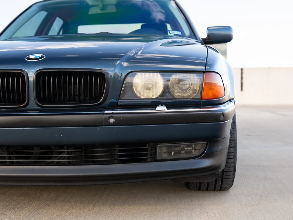 1994 BMW E38 7 Series - Image 30 of 31