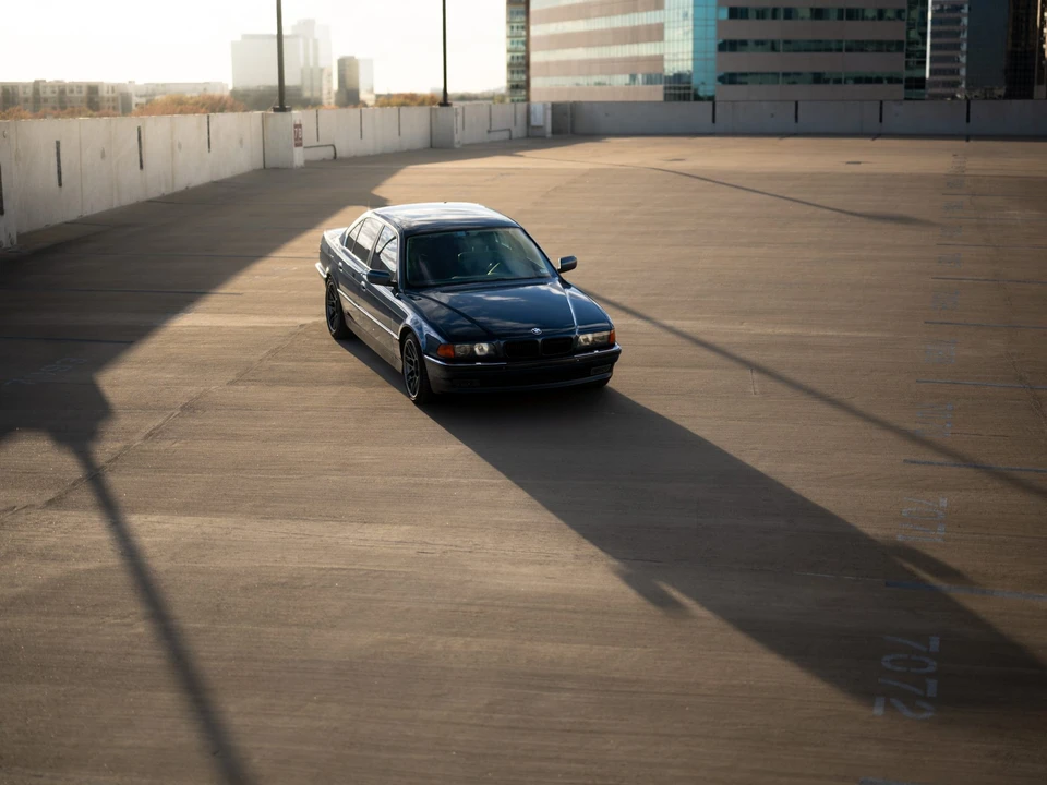1994 BMW E38 7 Series - Image 25 of 31