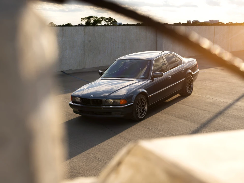 1994 BMW E38 7 Series - Image 18 of 31
