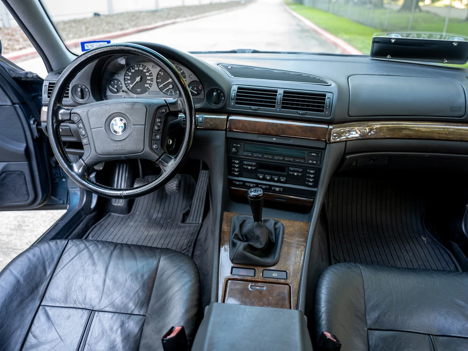 1994 BMW E38 7 Series - Image 28 of 31