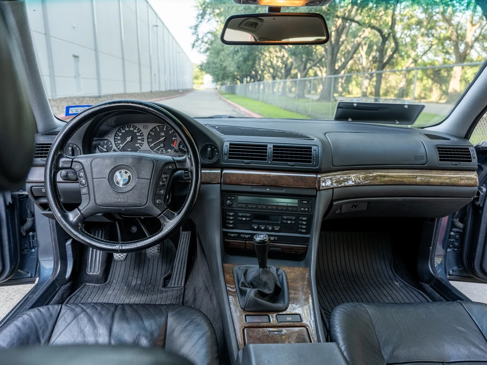 1994 BMW E38 7 Series - Image 27 of 31