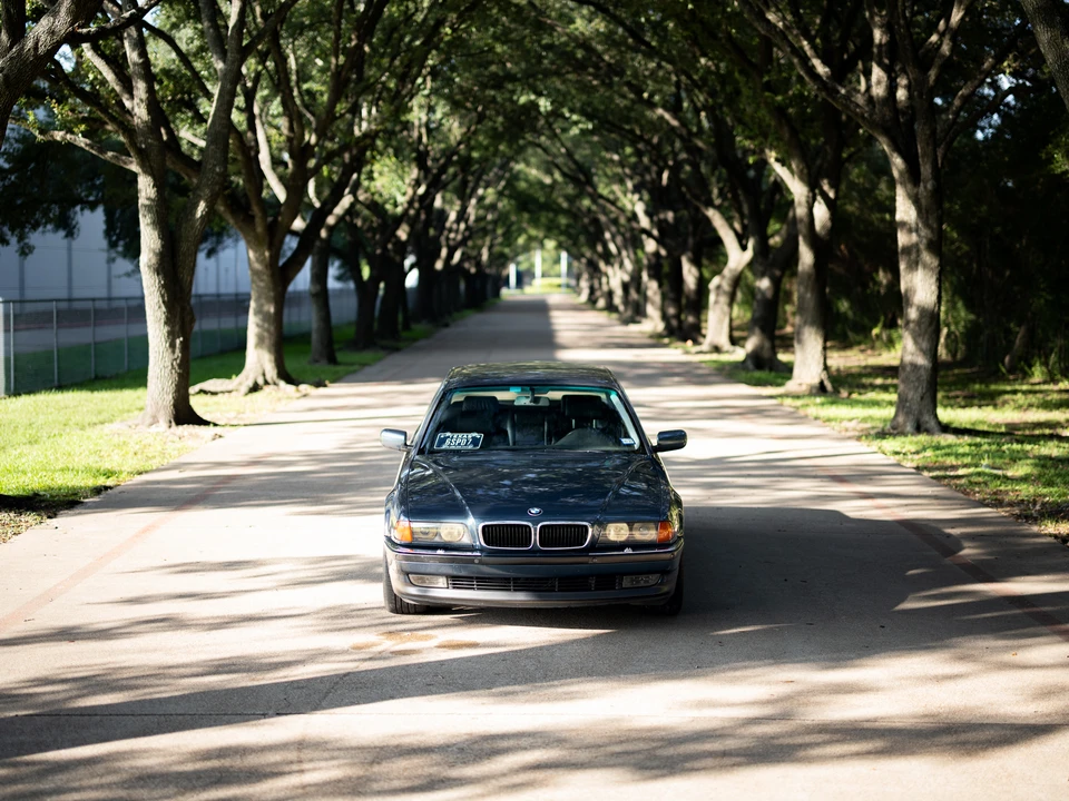 1994 BMW E38 7 Series - Image 4 of 31