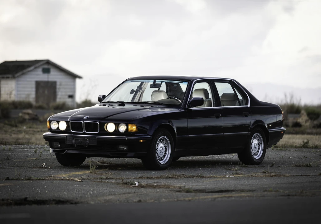 1994 BMW E32 7 Series - Image 20 of 31