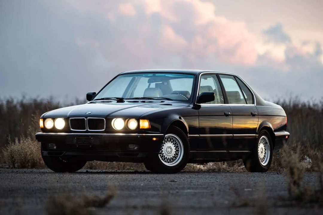 1994 BMW E32 7 Series - Image 6 of 31