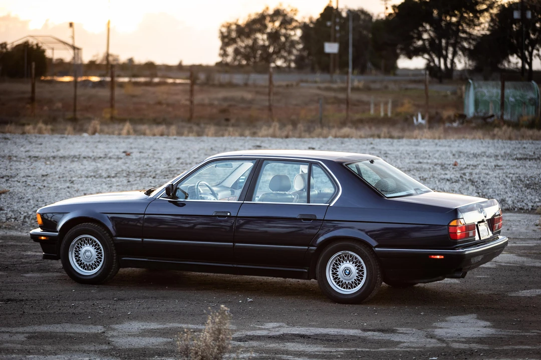 1994 BMW E32 7 Series - Image 3 of 31