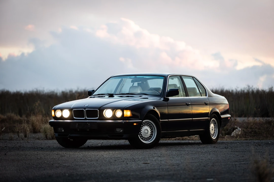 1994 BMW E32 7 Series - Image 14 of 31