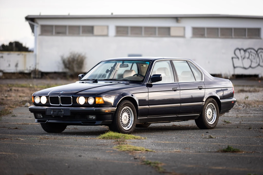 1994 BMW E32 7 Series - Image 17 of 31