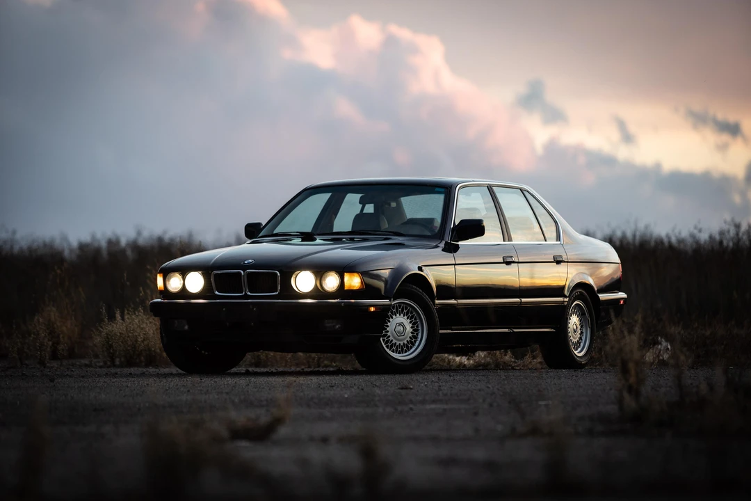 1994 BMW E32 7 Series - Image 16 of 31
