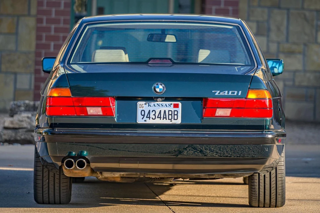 1994 BMW E32 7 Series - Image 5 of 31