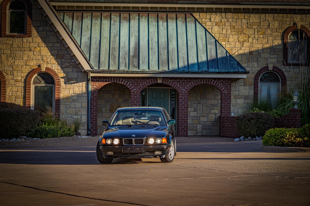 1994 BMW E32 7 Series - Image 6 of 31