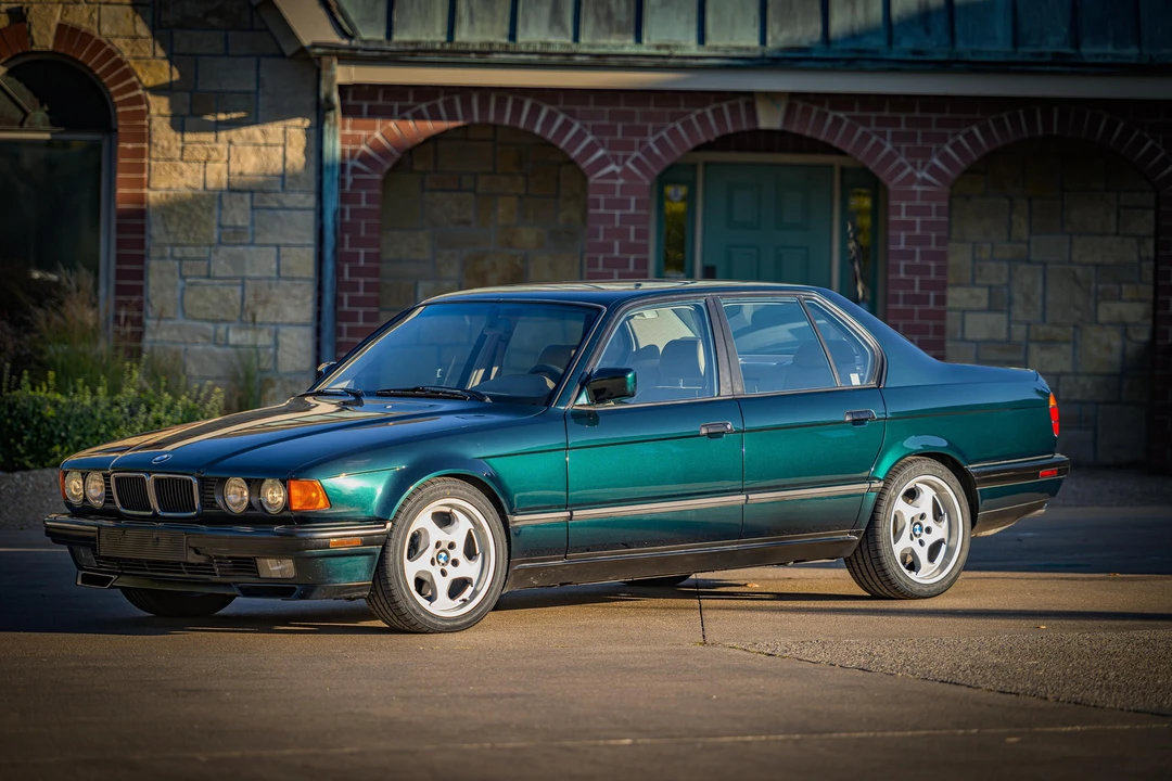 1994 BMW E32 7 Series - Image 18 of 31