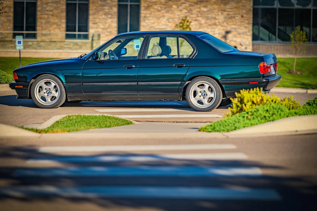 1994 BMW E32 7 Series - Image 25 of 31