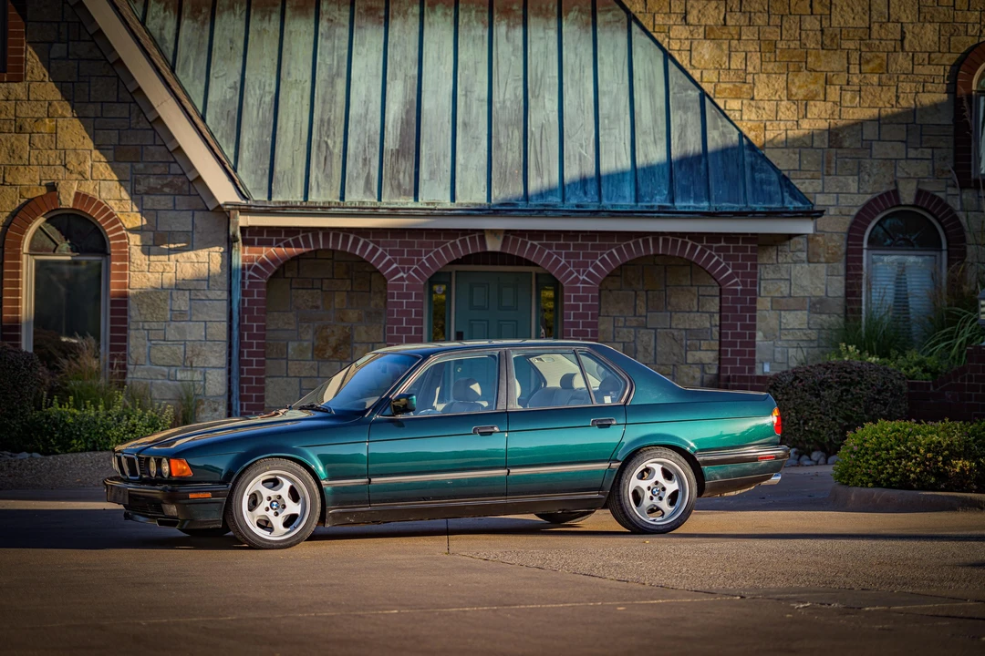 1994 BMW E32 7 Series - Image 16 of 31