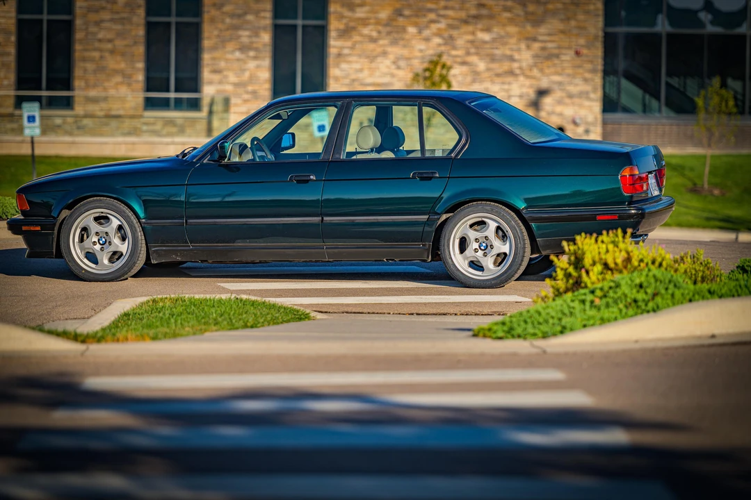 1994 BMW E32 7 Series - Image 24 of 31