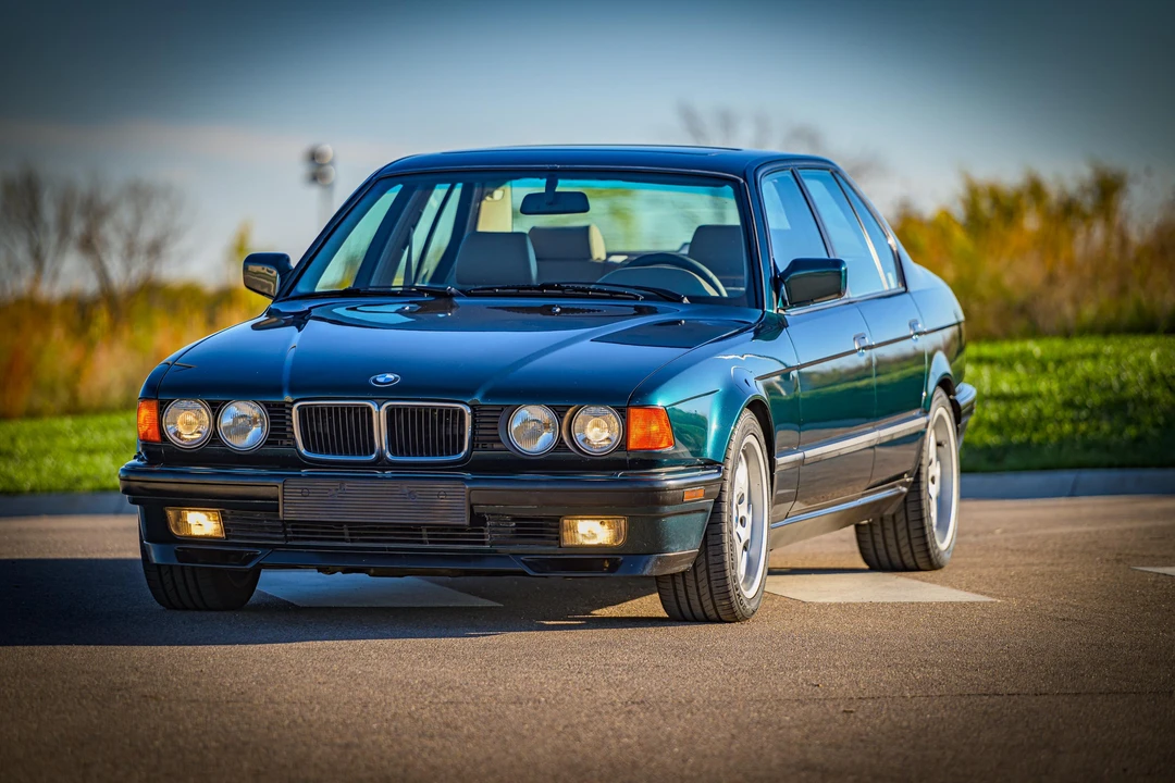 1994 BMW E32 7 Series - Image 9 of 31