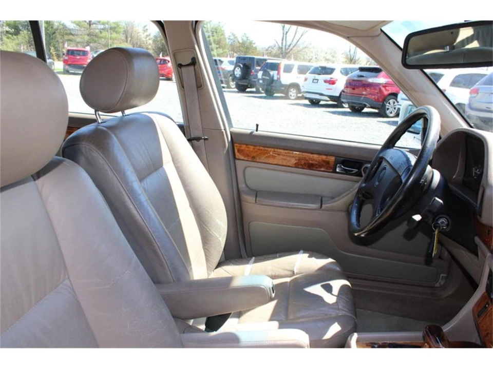 1994 BMW E32 7 Series - Image 13 of 15