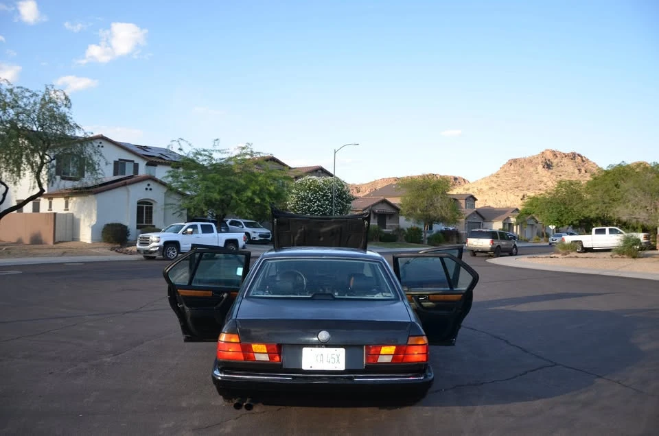 1994 BMW E32 7 Series - Image 7 of 20