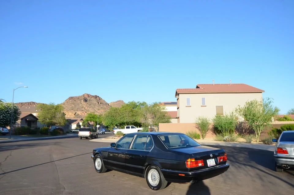 1994 BMW E32 7 Series - Image 6 of 20