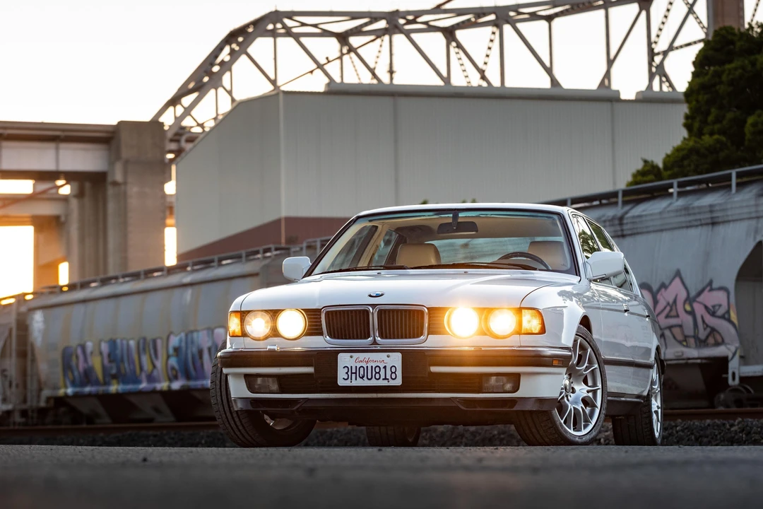 1994 BMW E38 7 Series - Image 9 of 31