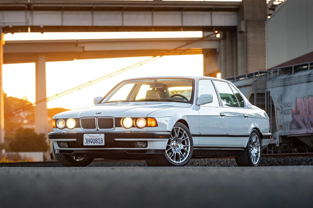1994 BMW E38 7 Series - Image 24 of 31