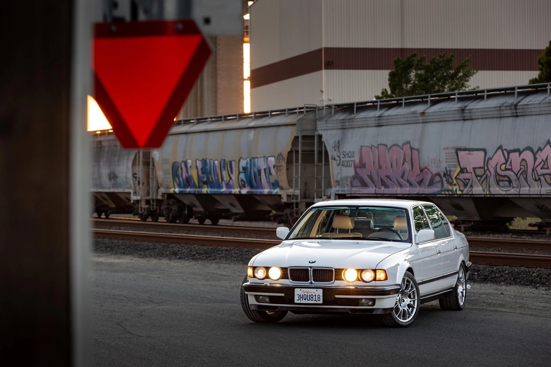 1994 BMW E38 7 Series - Image 10 of 31