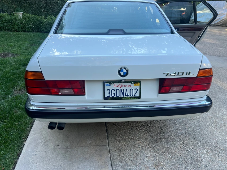 1994 BMW E32 7 Series - Image 6 of 31