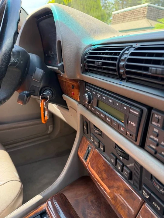 1994 BMW E38 7 Series - Image 6 of 8