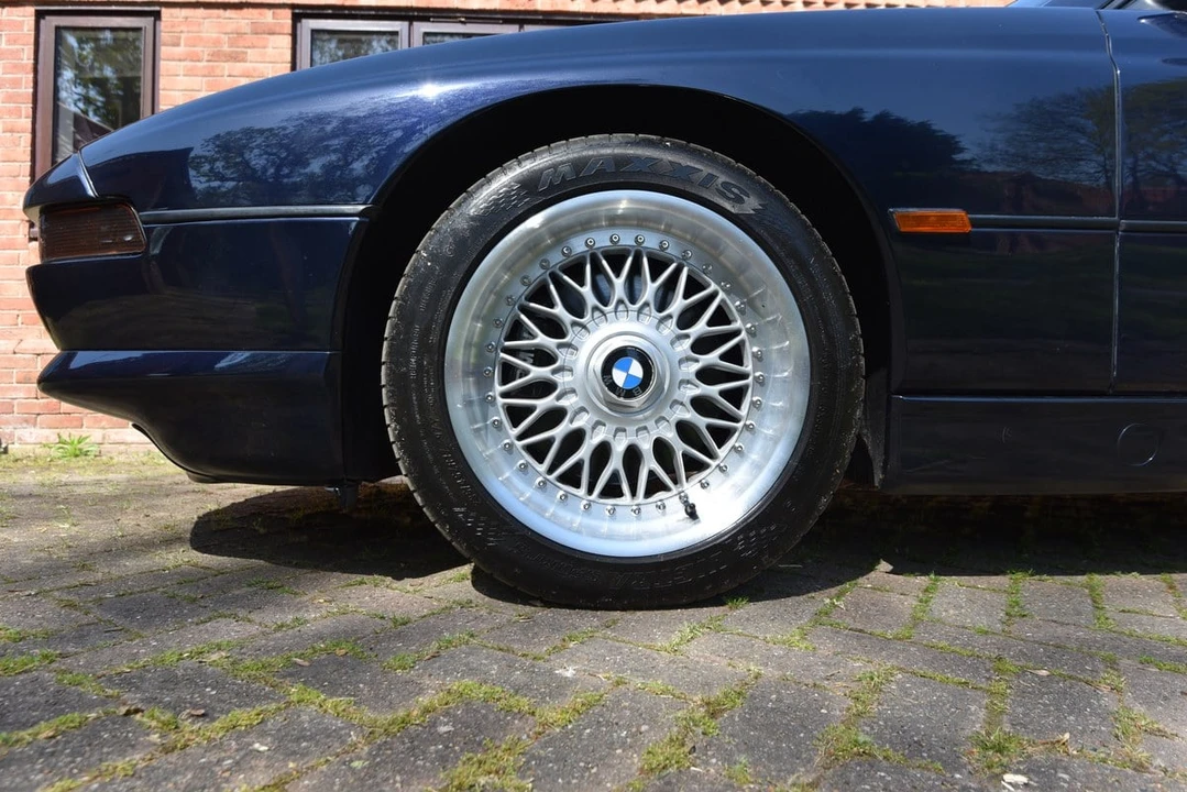 1994 BMW E31 8 Series - Image 11 of 30