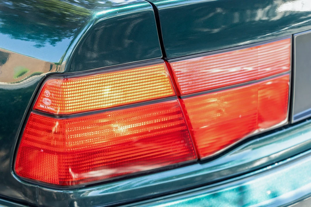 1994 BMW E31 8 Series - Image 17 of 31