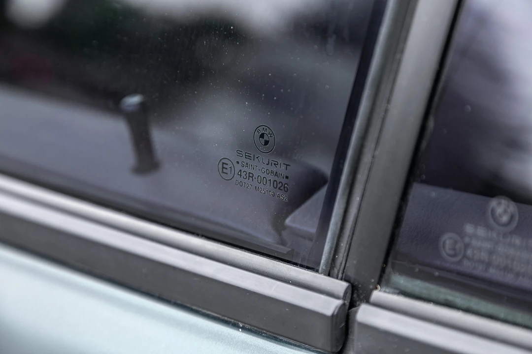 1994 BMW E31 8 Series - Image 30 of 31
