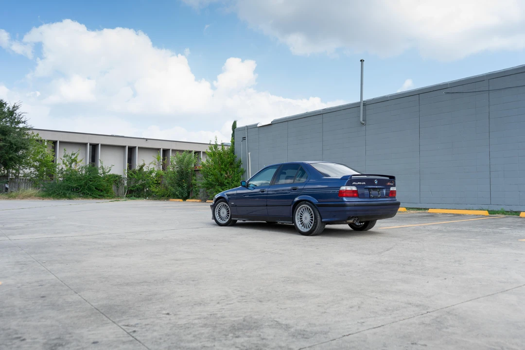 1994 BMW Alpina B3 - Image 13 of 31