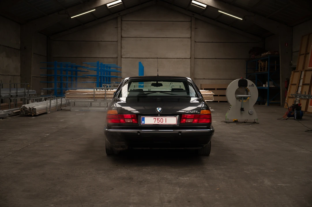 1994 BMW E32 7 Series - Image 6 of 31