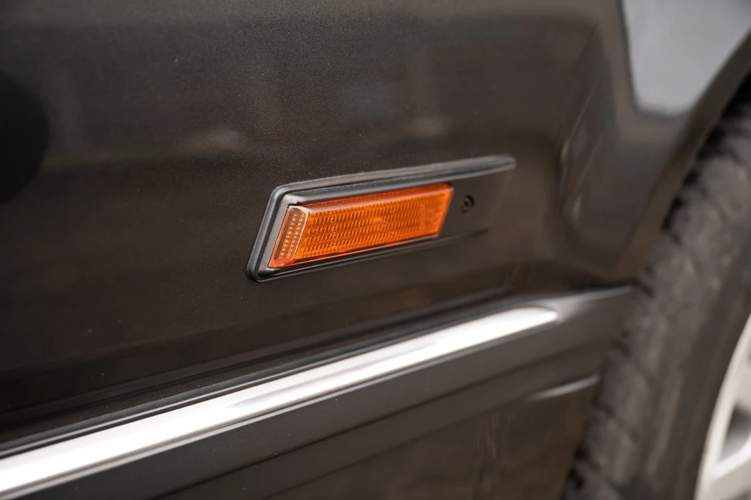 1994 BMW E32 7 Series - Image 23 of 31