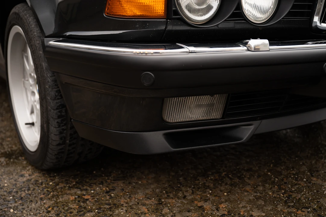 1994 BMW E32 7 Series - Image 19 of 31