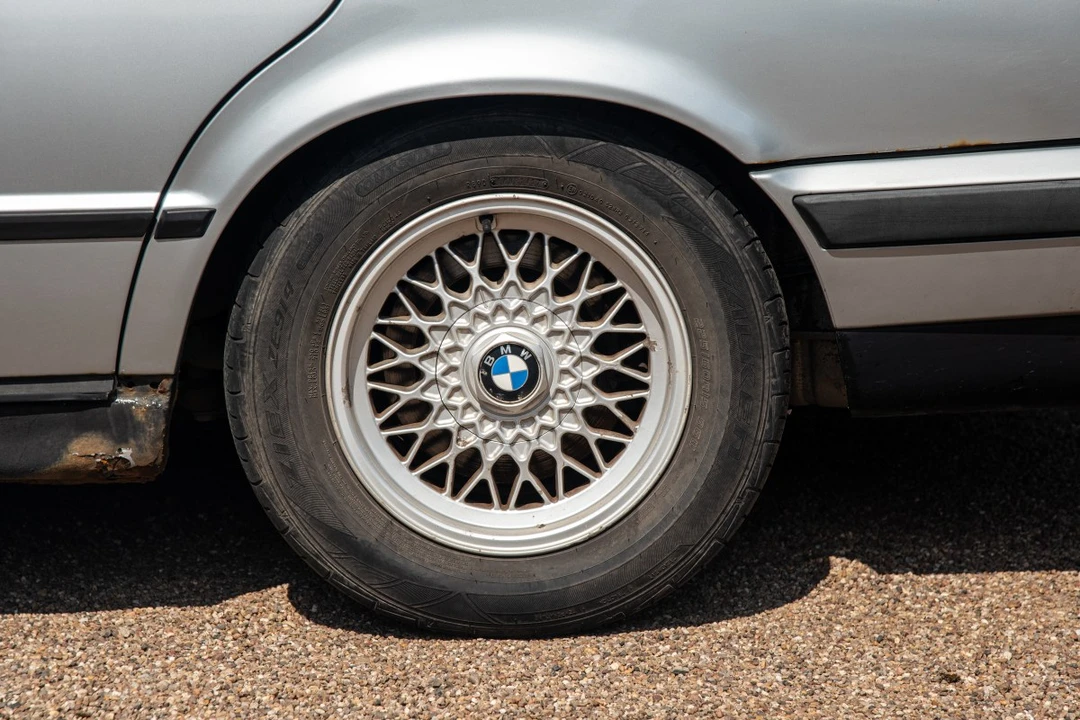 1994 BMW E34 5 Series - Image 20 of 30