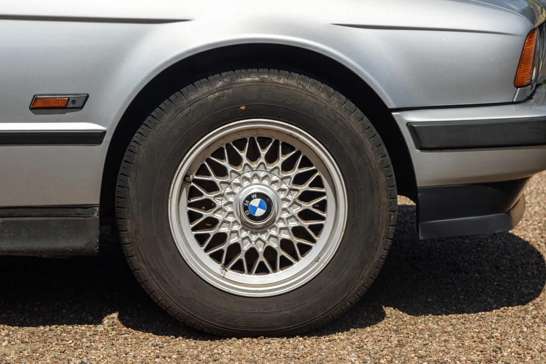 1994 BMW E34 5 Series - Image 17 of 30