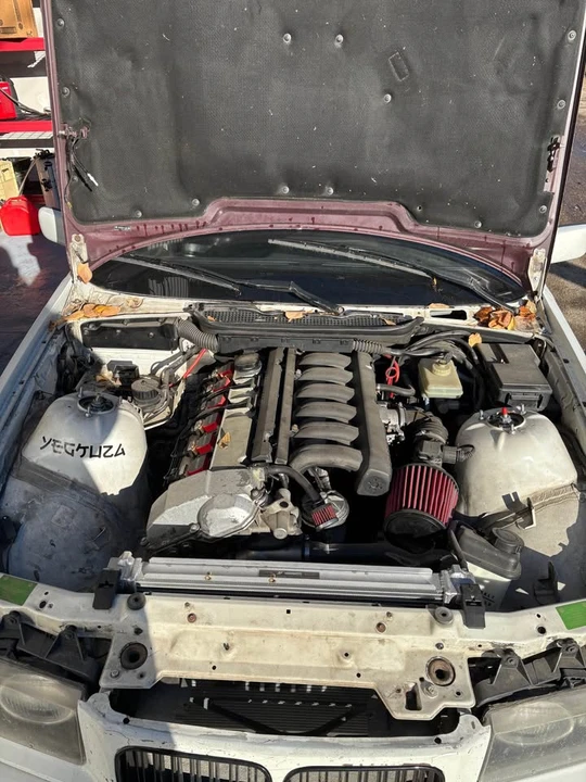 1994 BMW - Image 8 of 12