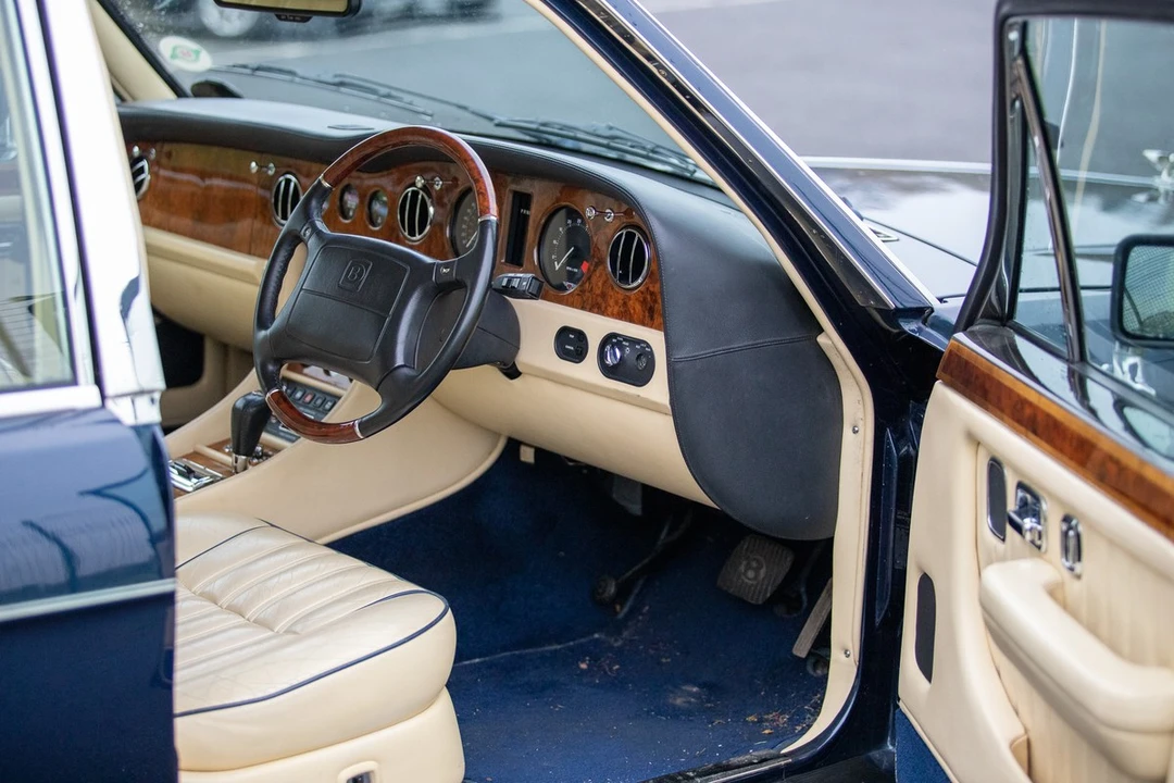 1994 Bentley Brooklands - Image 26 of 30