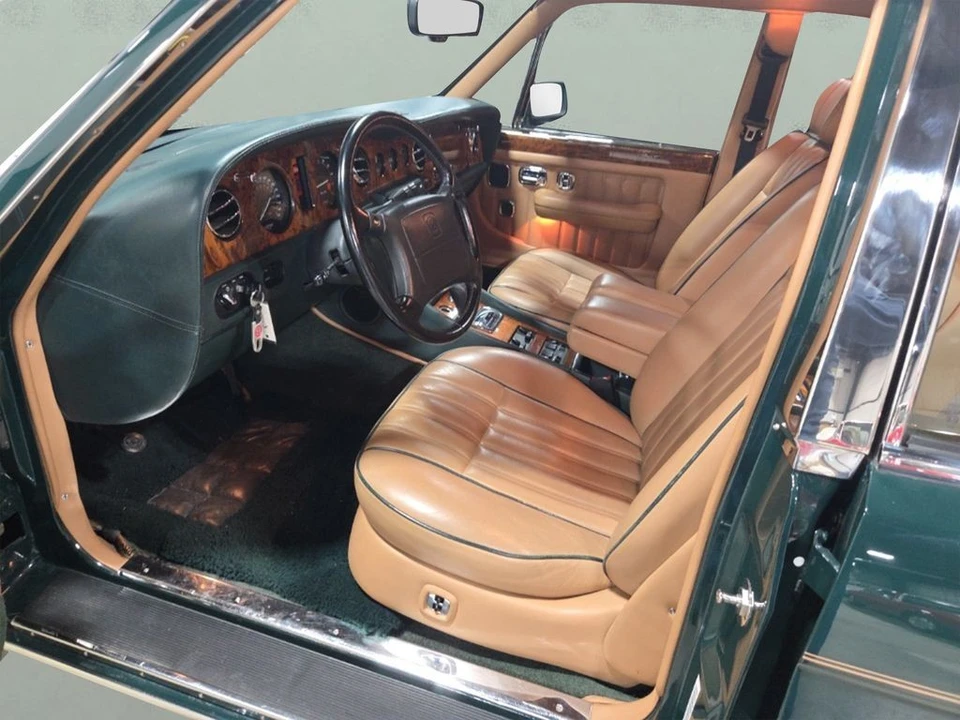 1994 Bentley Brooklands - Image 8 of 19