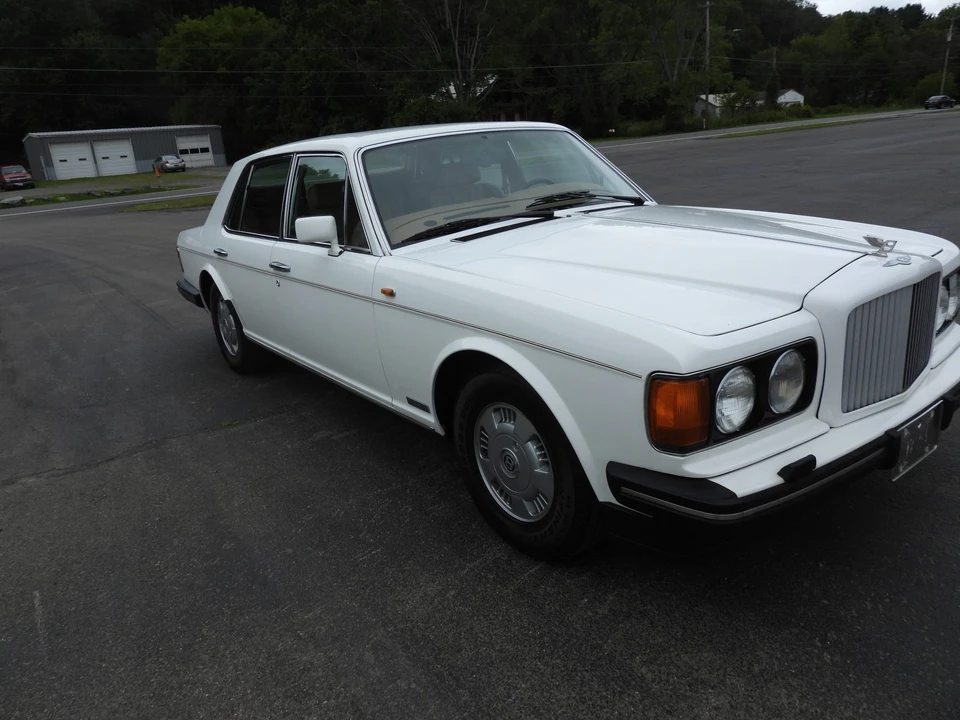 1994 Bentley Brooklands - Image 4 of 31