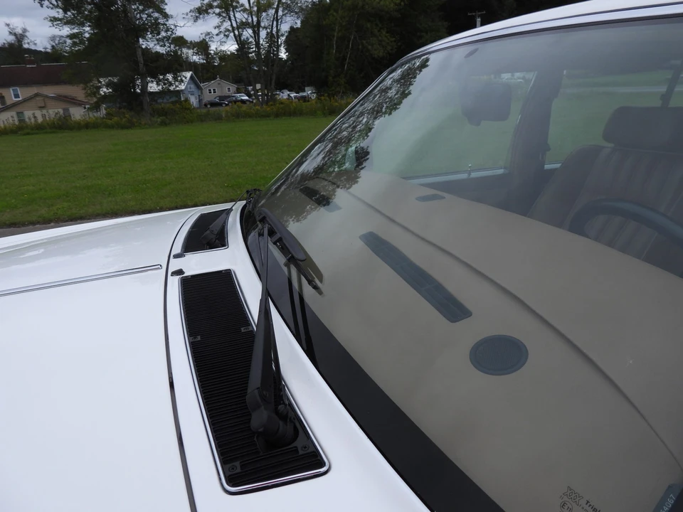 1994 Bentley Brooklands - Image 11 of 31