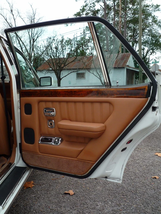 1994 Bentley Brooklands - Image 28 of 31