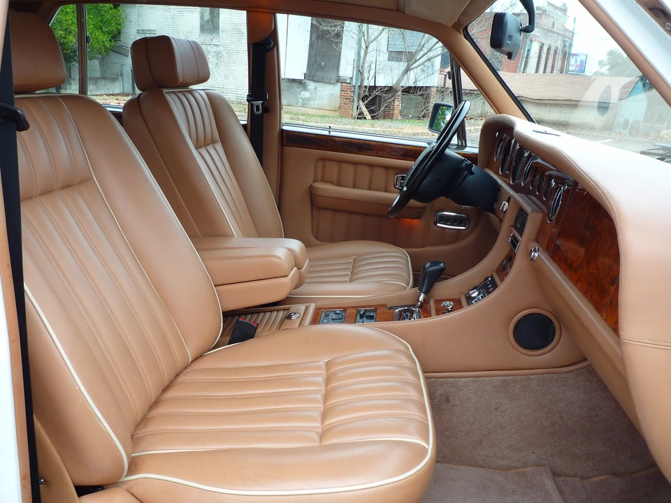 1994 Bentley Brooklands - Image 17 of 31
