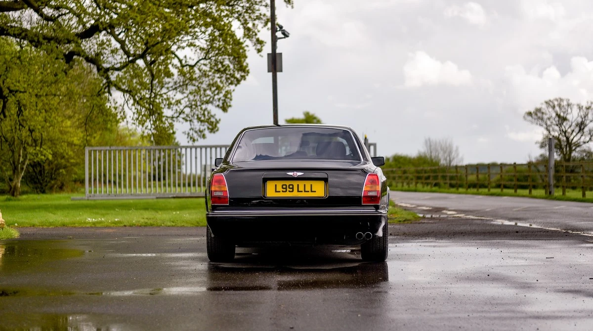 1994 Bentley Continental R - Image 11 of 30