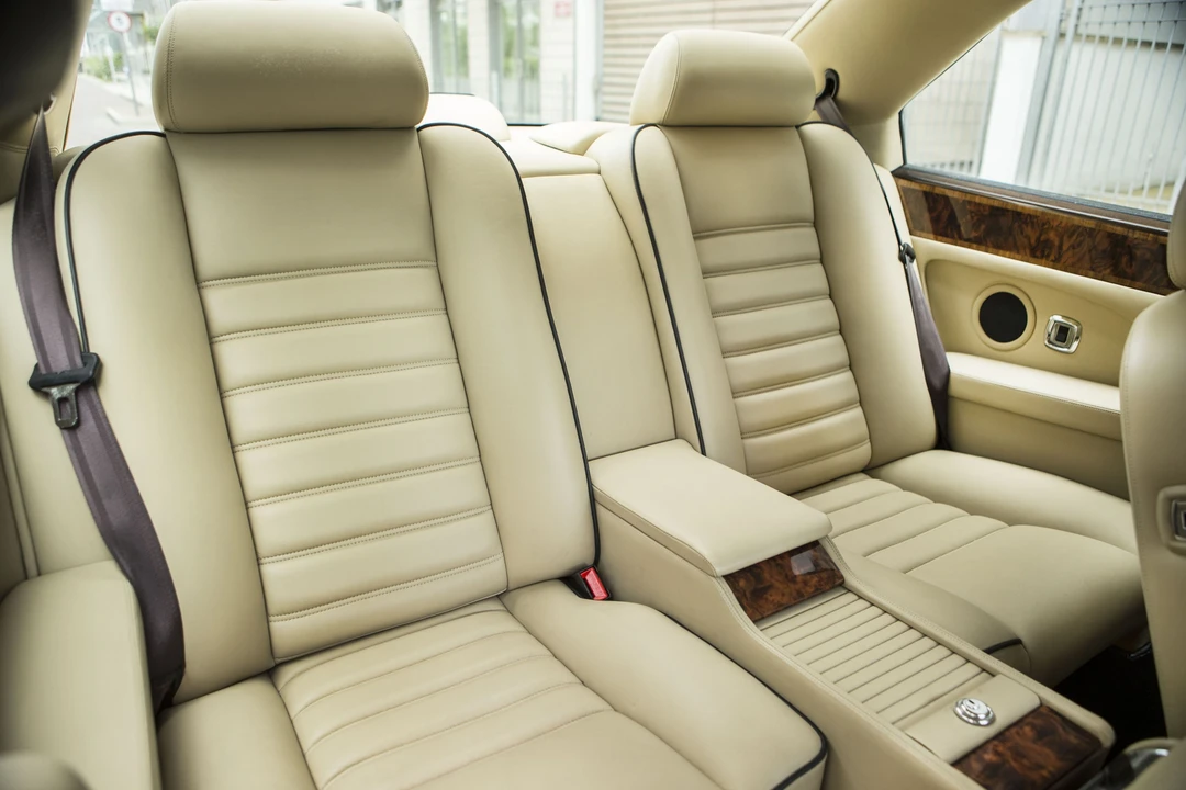 1994 Bentley Continental R - Image 6 of 13