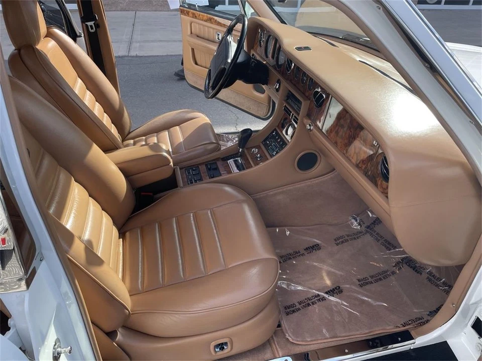 1994 Bentley - Image 10 of 14